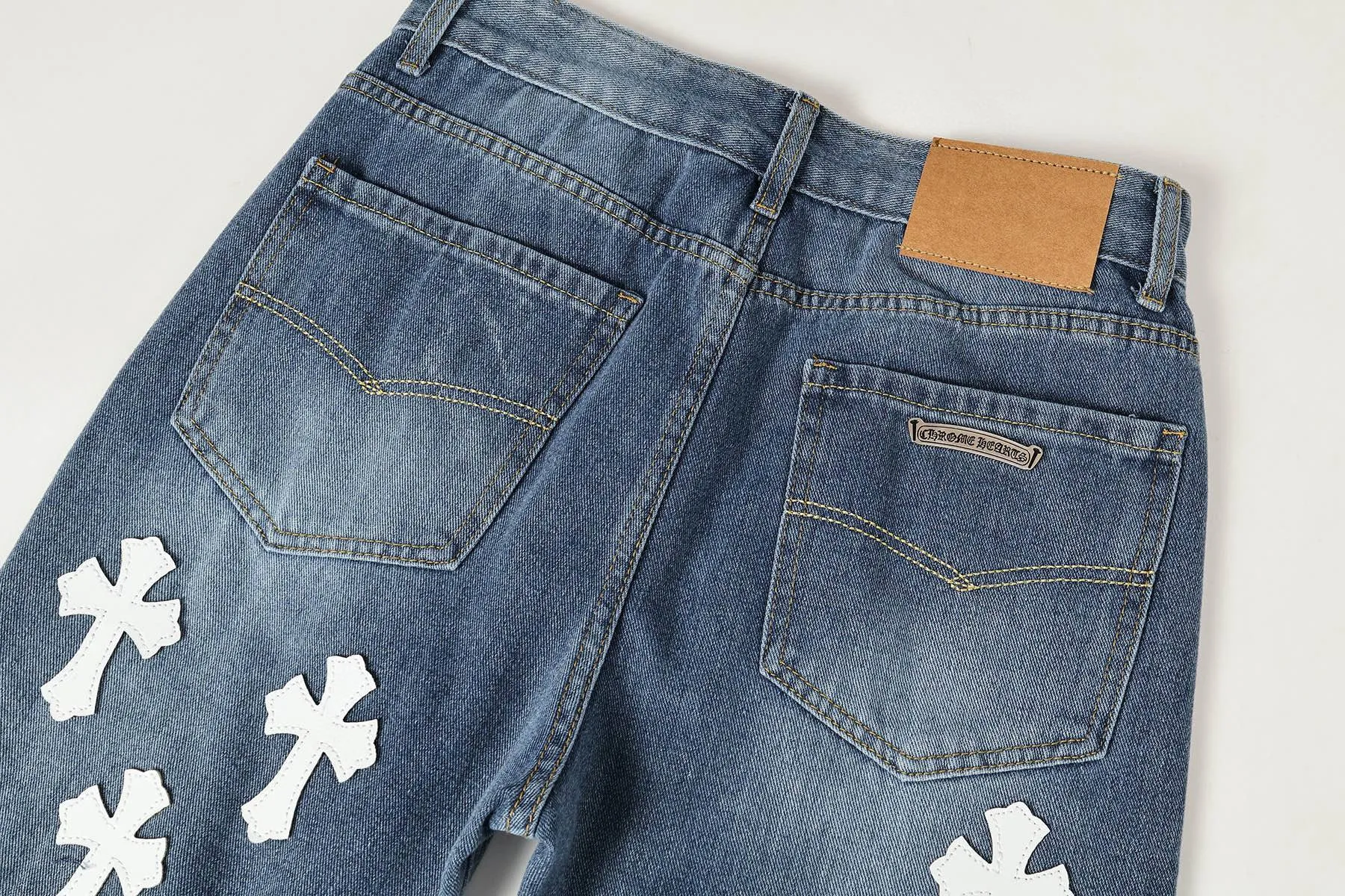 P270 Chrome Hearts/Chrome Hearts Classic Color Leather Cross Washed Color Fabric Unisex Denim Trousers Color: Picture Color Code Number: 28-36